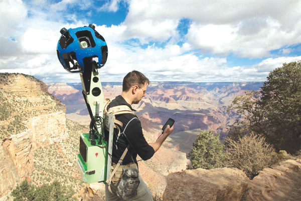 Virtual Grand Canyon hiking with Google Maps